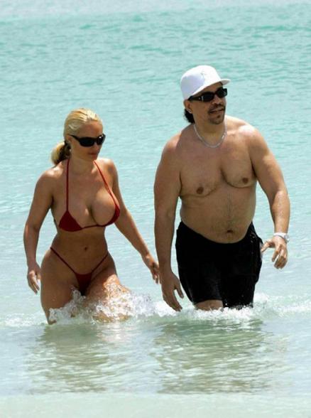 Ice T en bonne compagnie a la plage - ice t