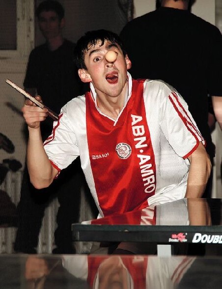 Miam une bonne balle de ping pong ! - miam une bonne balle de ping pong