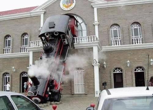 Qui pouvait savoir que cette locomotive marchait encore :p - oops