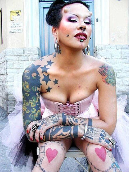 Tatoo, piercing, implants ... la totale quoi ! - tatoo piercing implants la totale quoi
